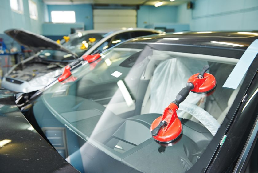 windshield replacement in Phoenix, AZ